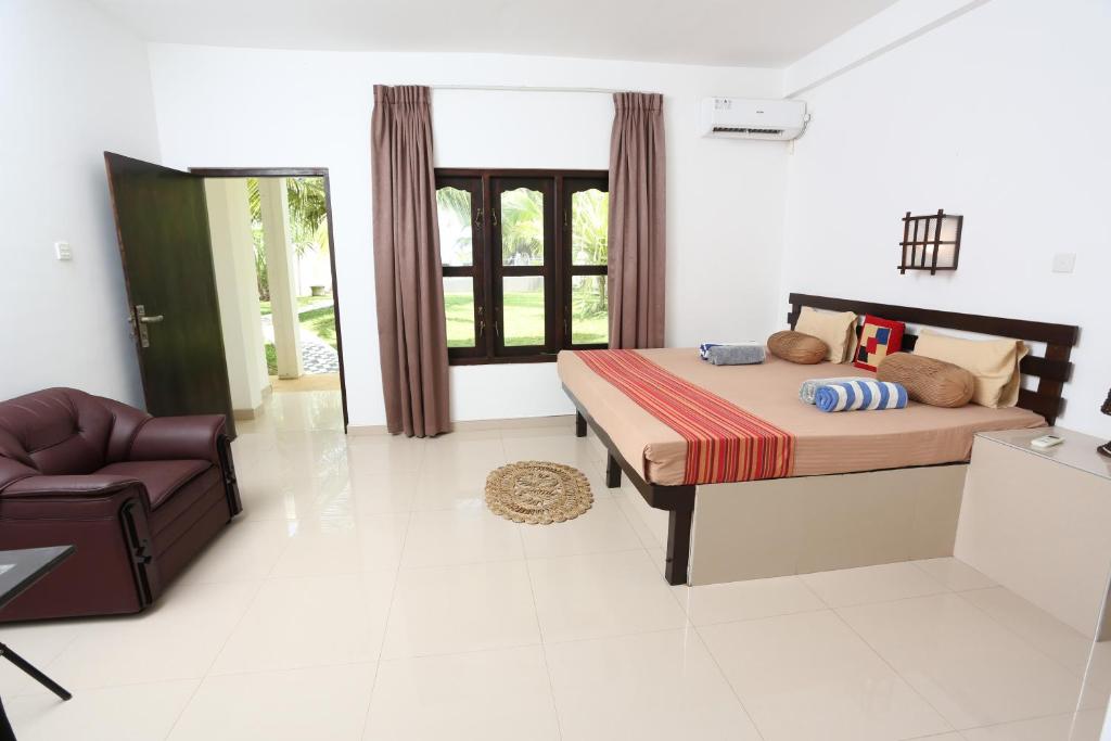 Standard Double Room with Garden view